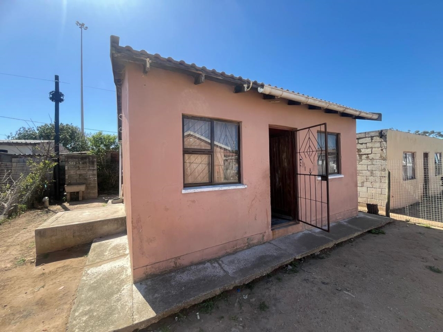 2 Bedroom Property for Sale in Soweto On Sea Eastern Cape